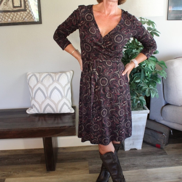 faux wrap around dress - Picture 5 of 5